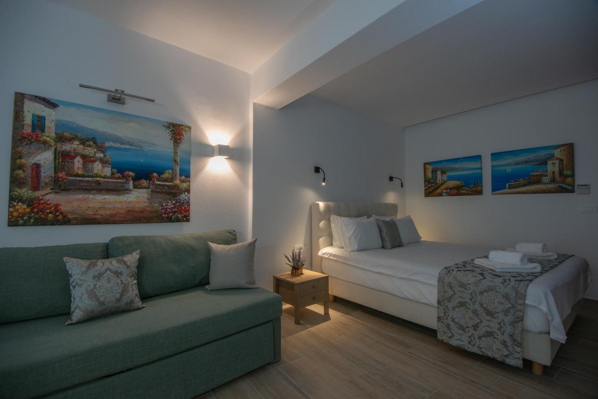 Ammos Lux Apartments Crete Agios Nikolaos Exterior foto
